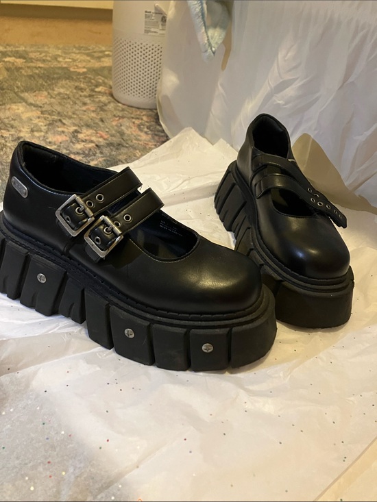 Minga London Lana Mary Jane Black Platform Mary Jane with Double Buckle Straps main image 6